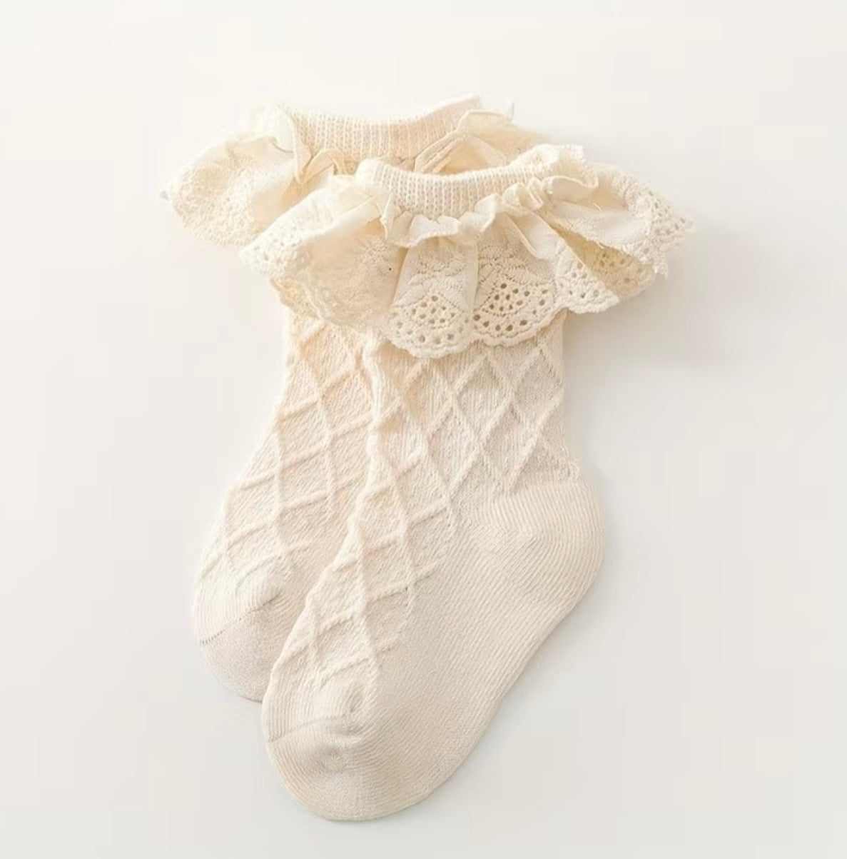 Lightweight summer frill socks